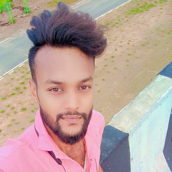 Saurabh Kushwaha on Bideo