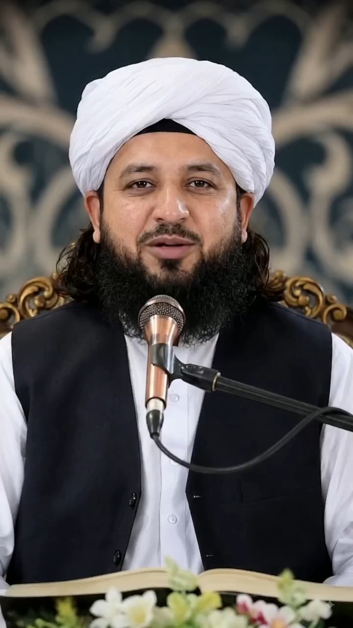 Kya paisa kamana namaz se zyada zaroori hai?
Ek chhoti si kahani, lekin dil ko chhoo jaane wala bad