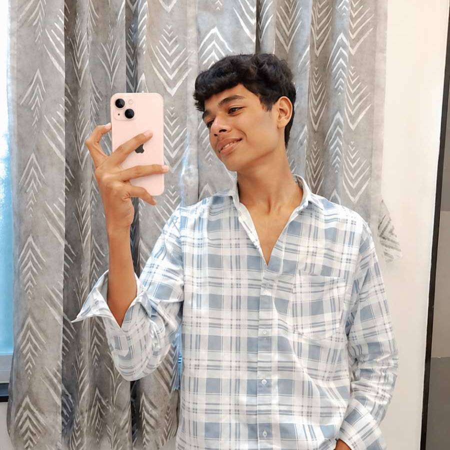 Arslan solanki on Bideo