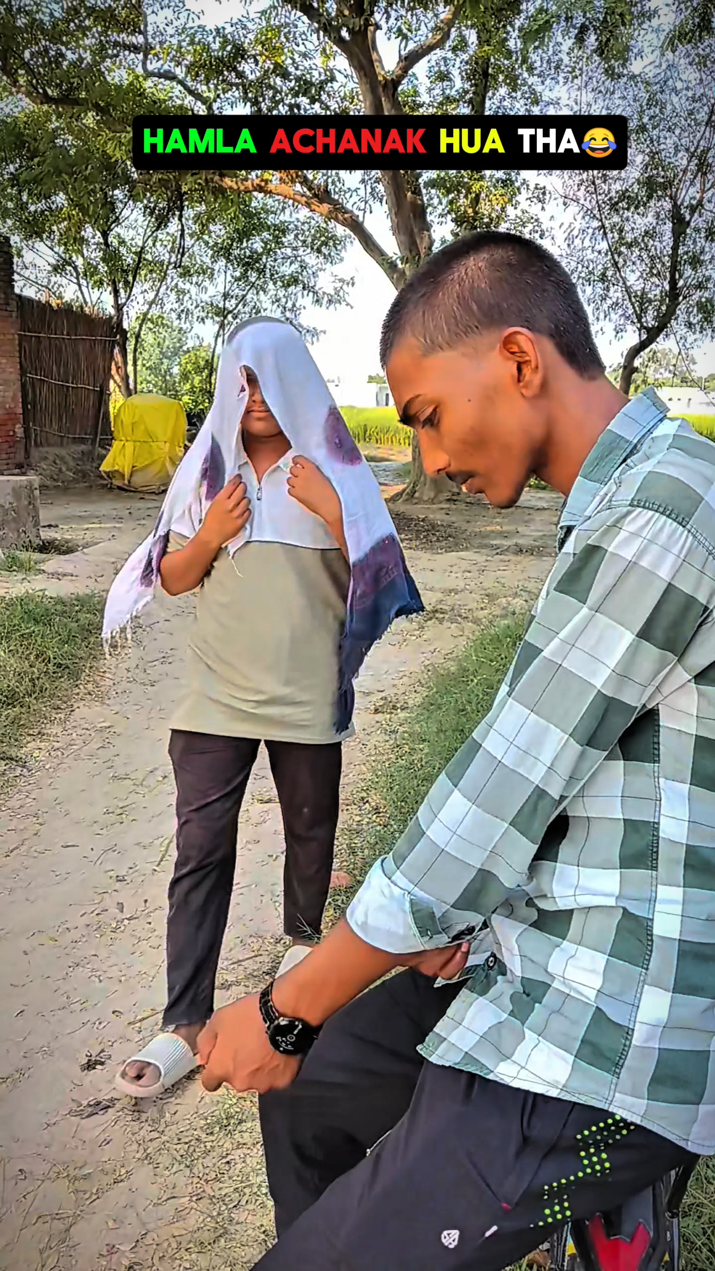Hamla achanak hua tha😂 #comedy #trending #funny #viral  #comedyshorts #trendshorts #trendingreels