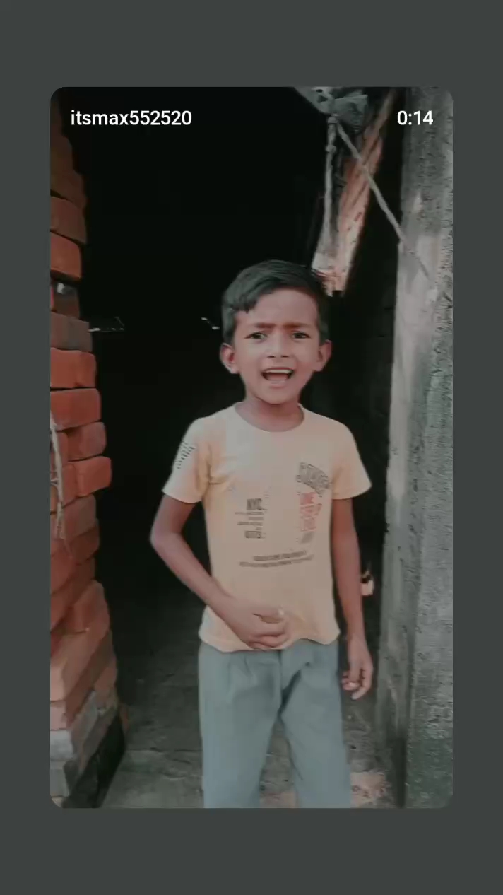 একটি গাছে দুটি পাখি  বেঁচেছিল বাসা 😢