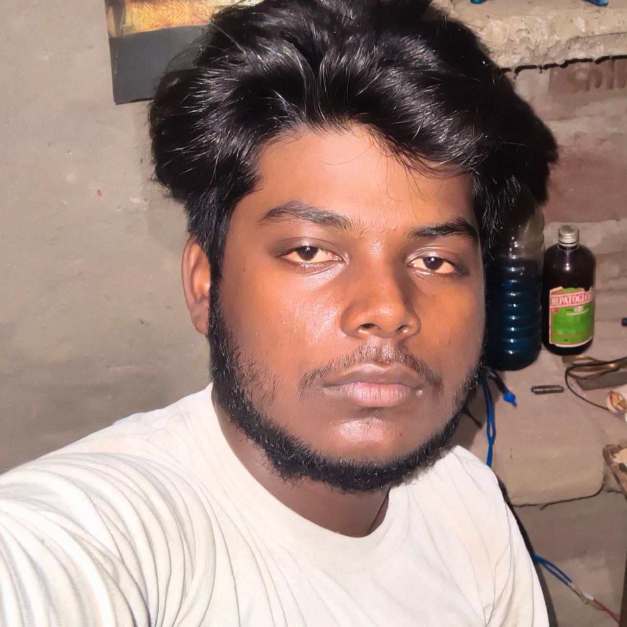 Vicky Bihari Vloger on Bideo