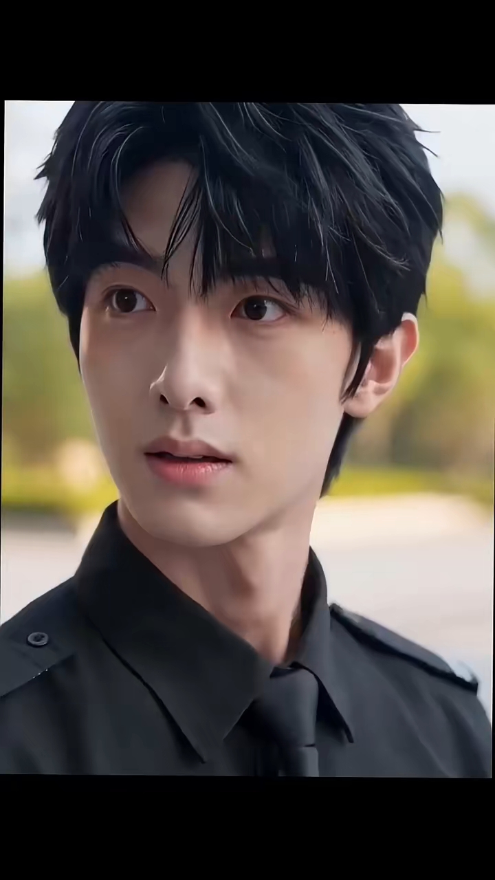 Follow for daily drama recaps, hidden details, and ending explanations

3,673

#KDramaExplained

#CD