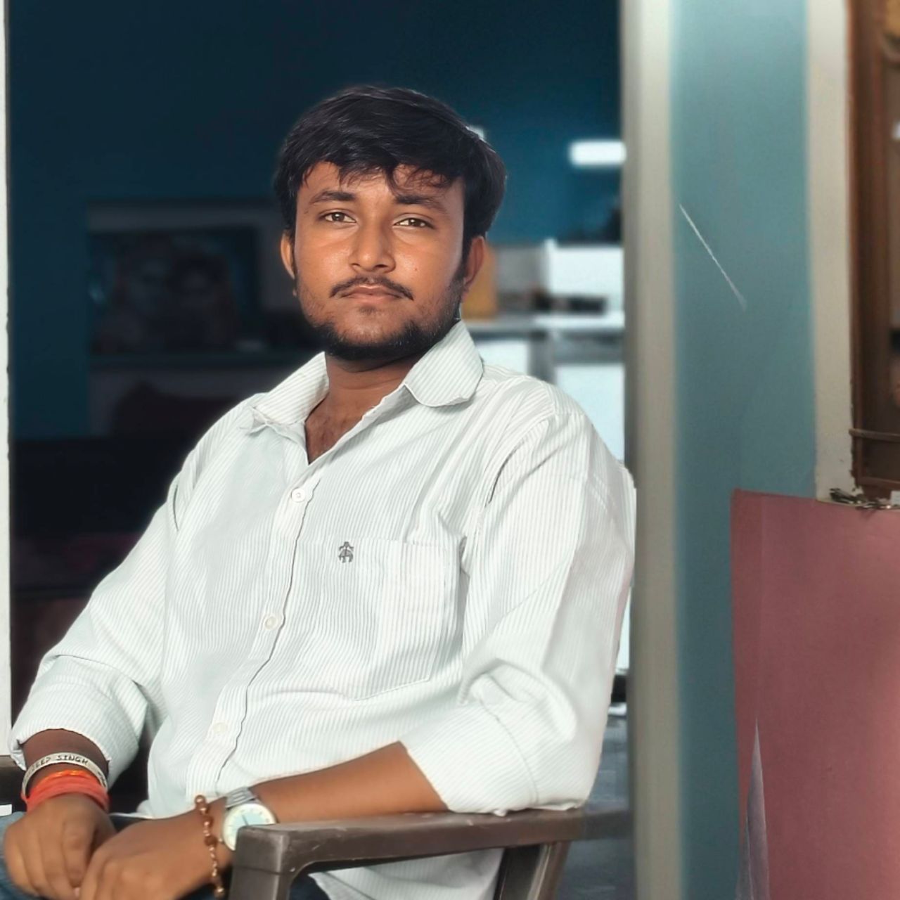 Nsnayak on Bideo