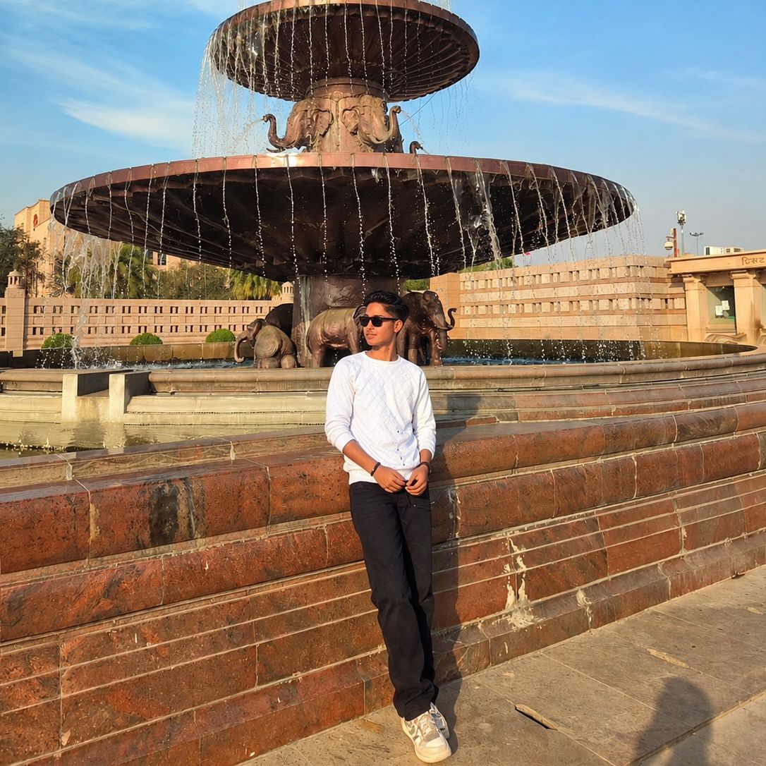 Arunchaurasiya_official on Bideo