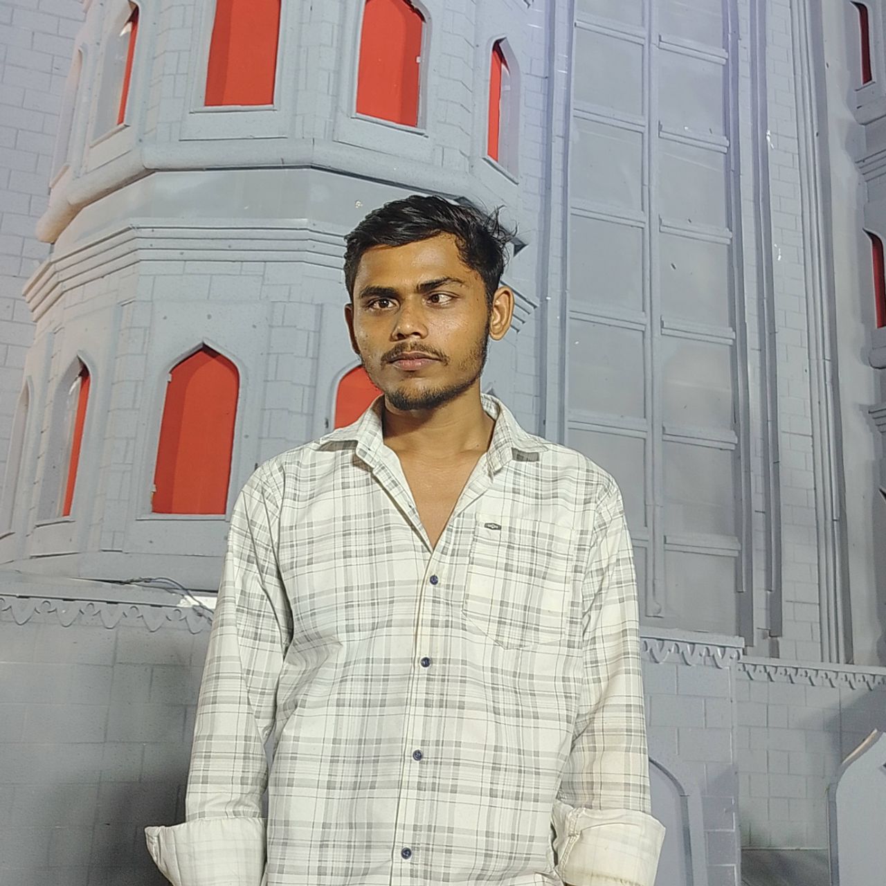 Dhannjay Kumar Yadav on Bideo