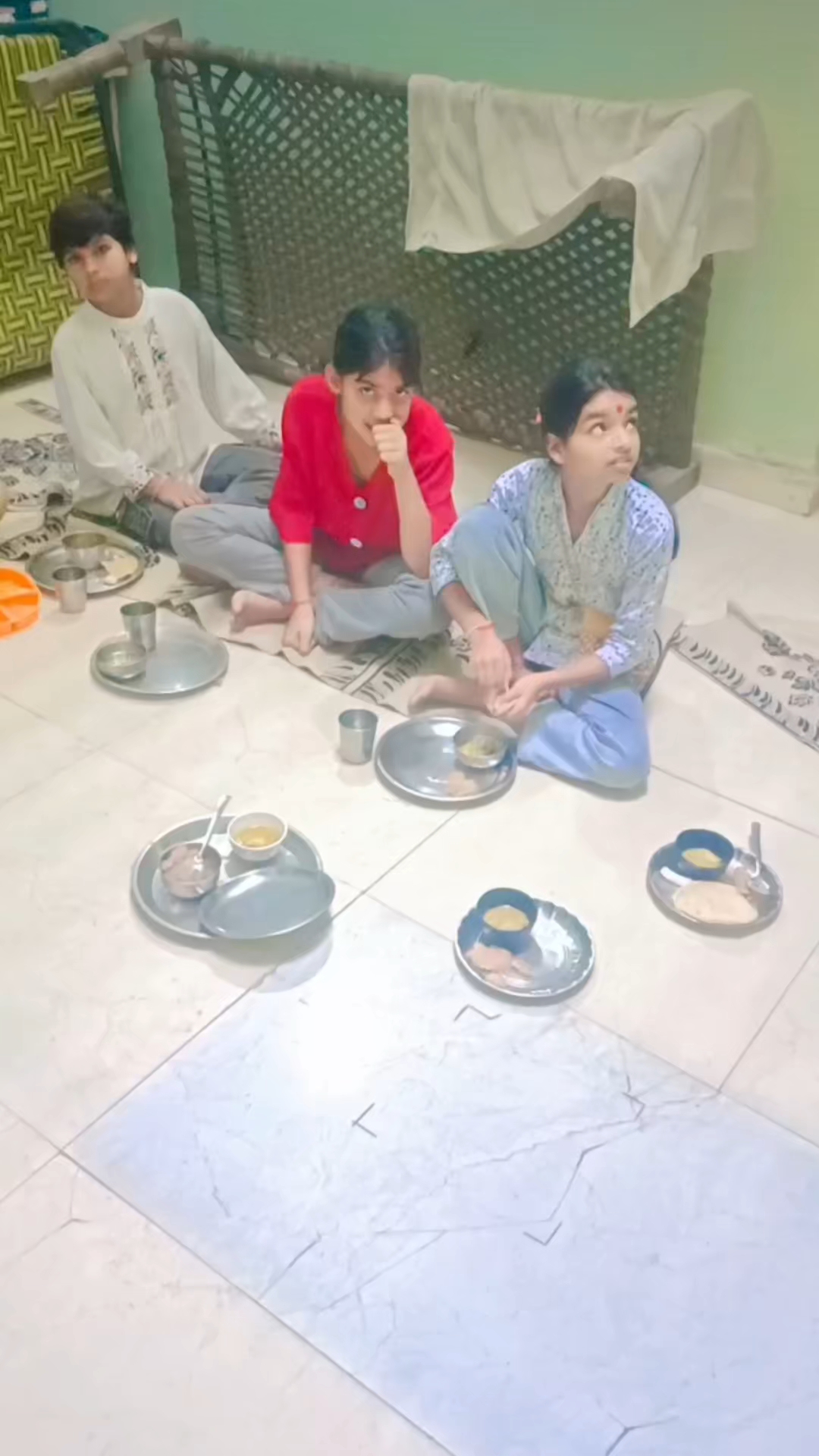 भरोसा रख माता रानी पे 🌹