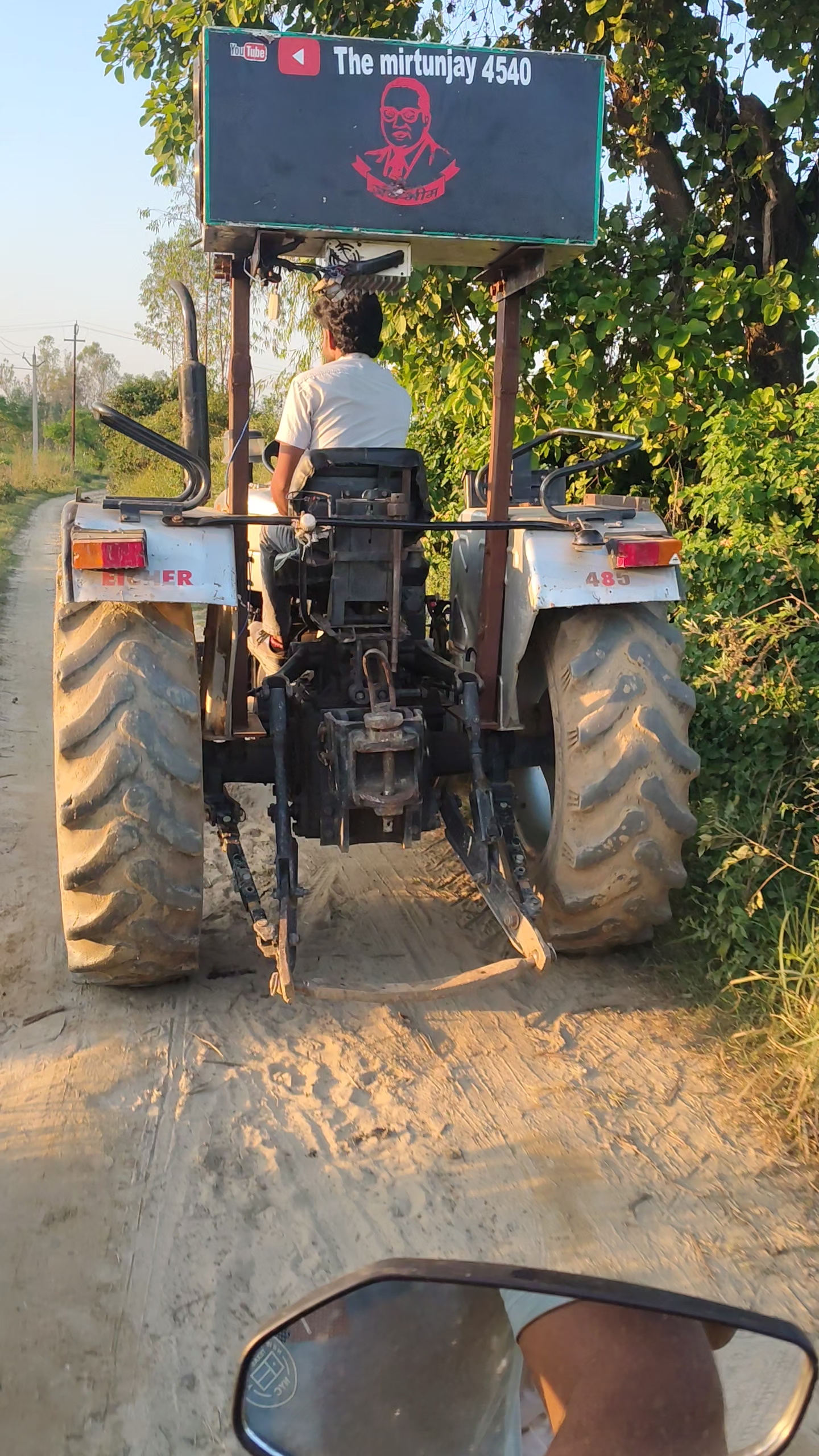 Eicher 485 music system tractor sound like this video