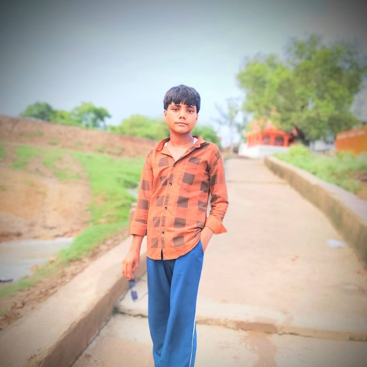 Himanshu king on Bideo