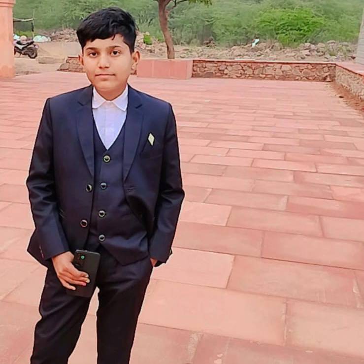 Alfaiz qureshi on Bideo