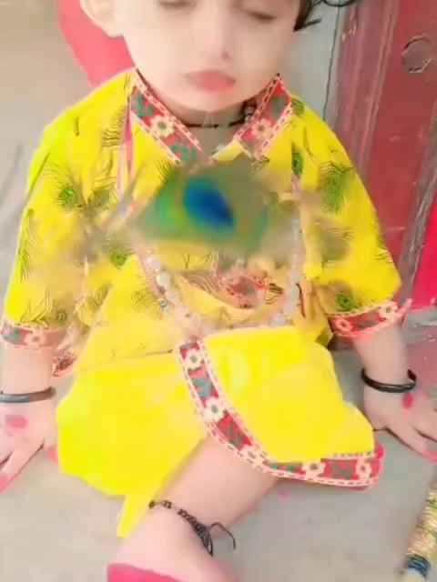 Cute baby 😍