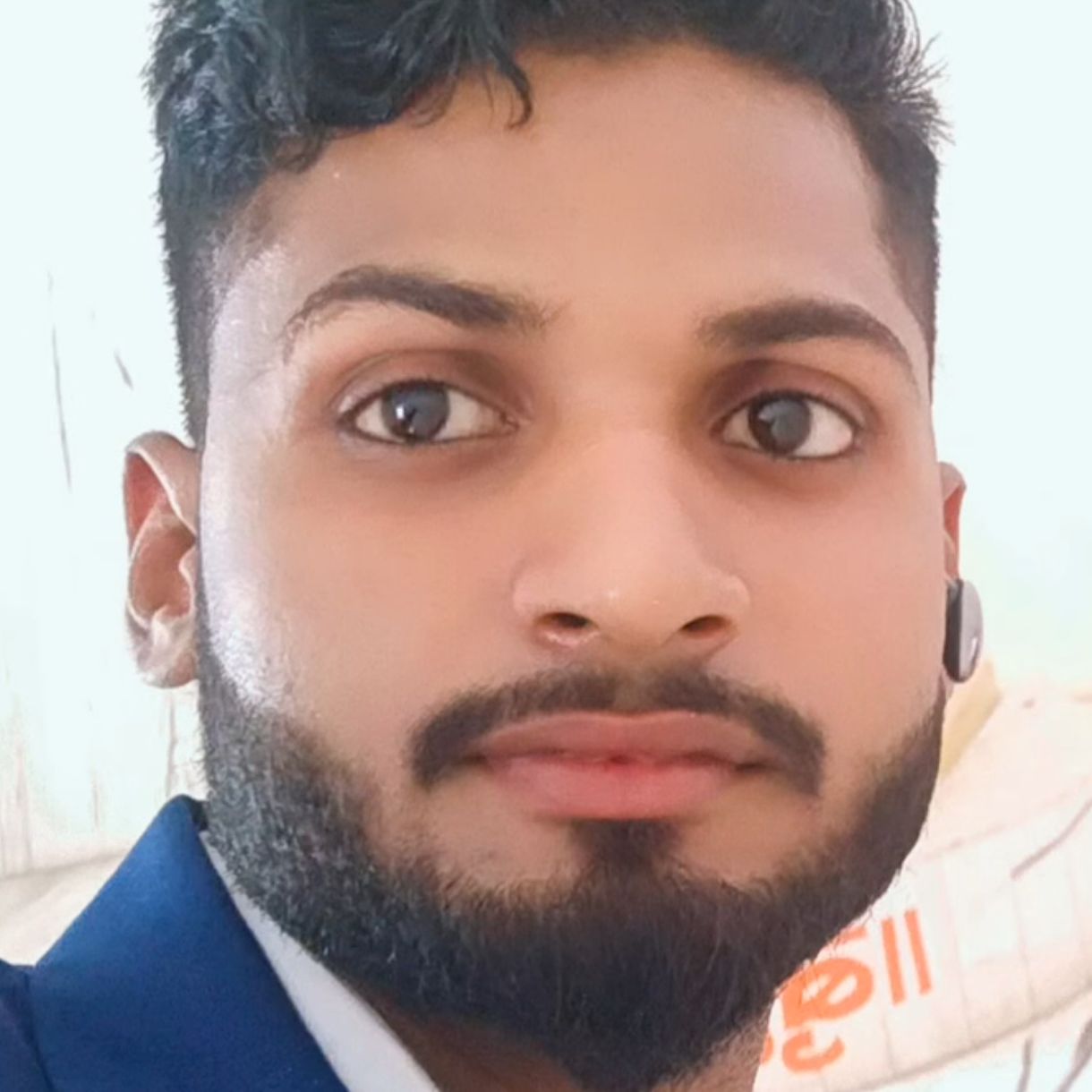 Mahaphuj_Vlogs on Bideo