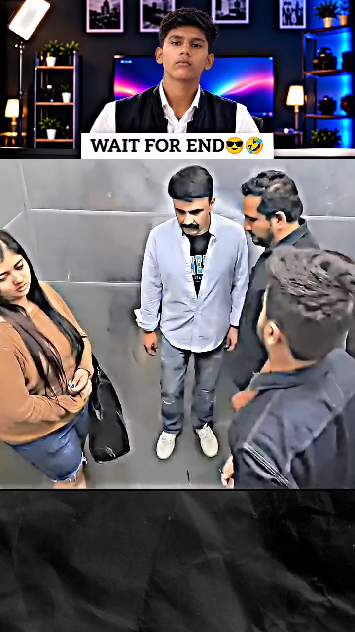 Funny Lift Prank on Strangers 😂