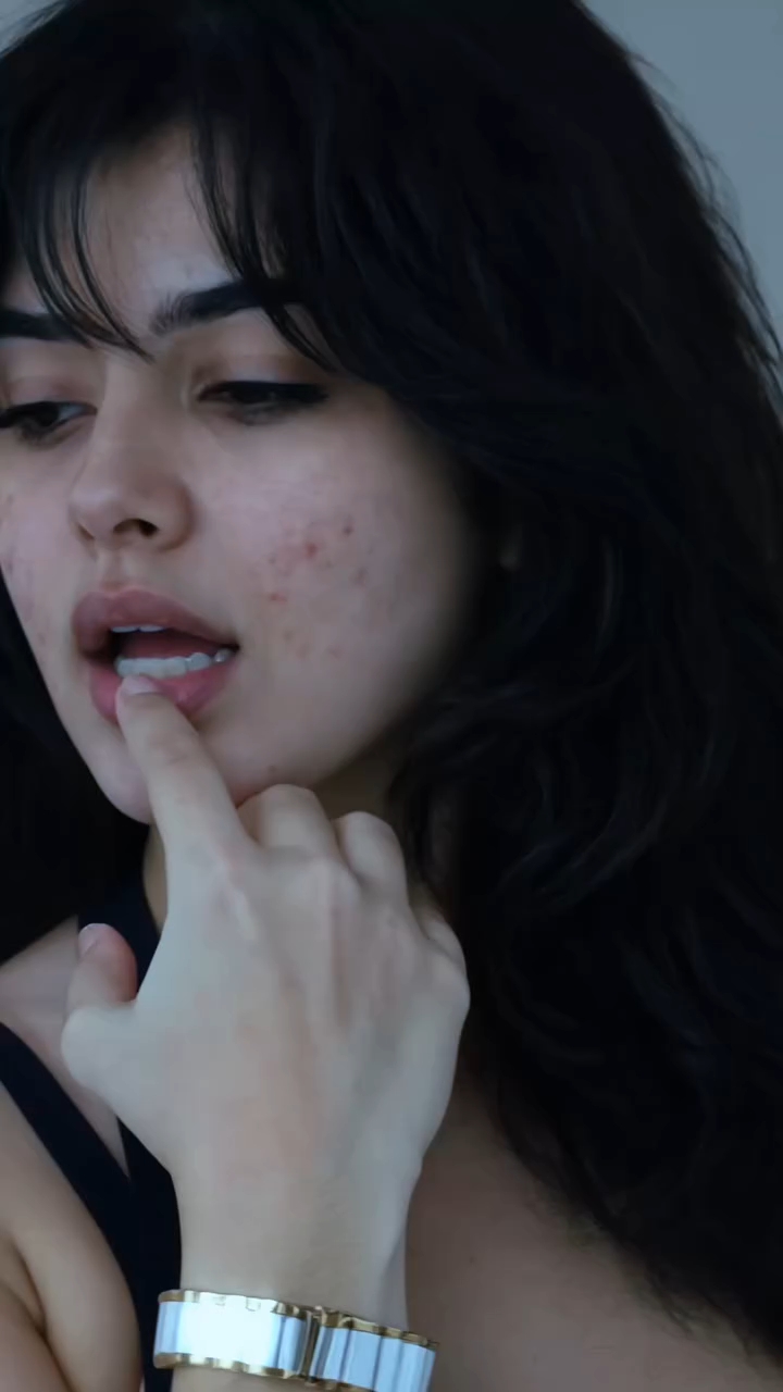 Cute hot girl