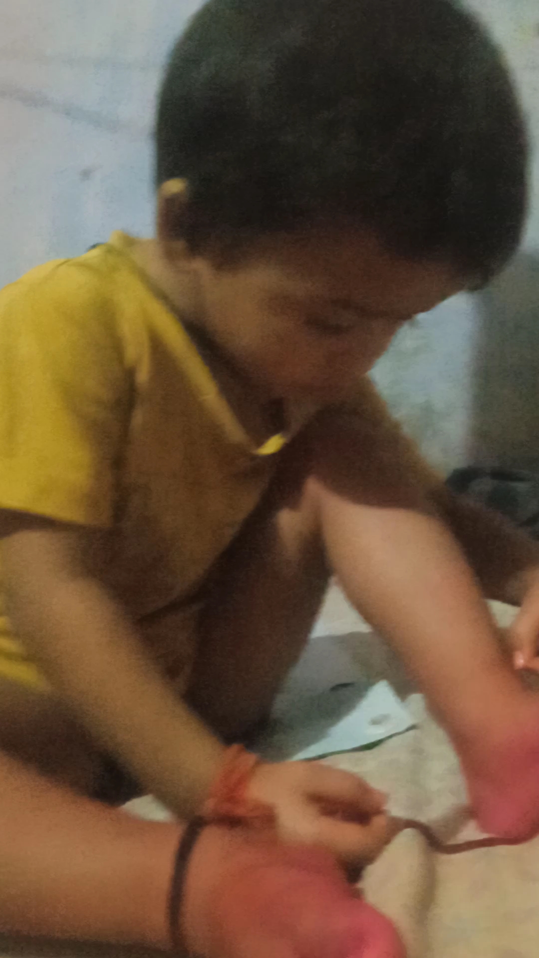 My sister pls one like krdo n♥️