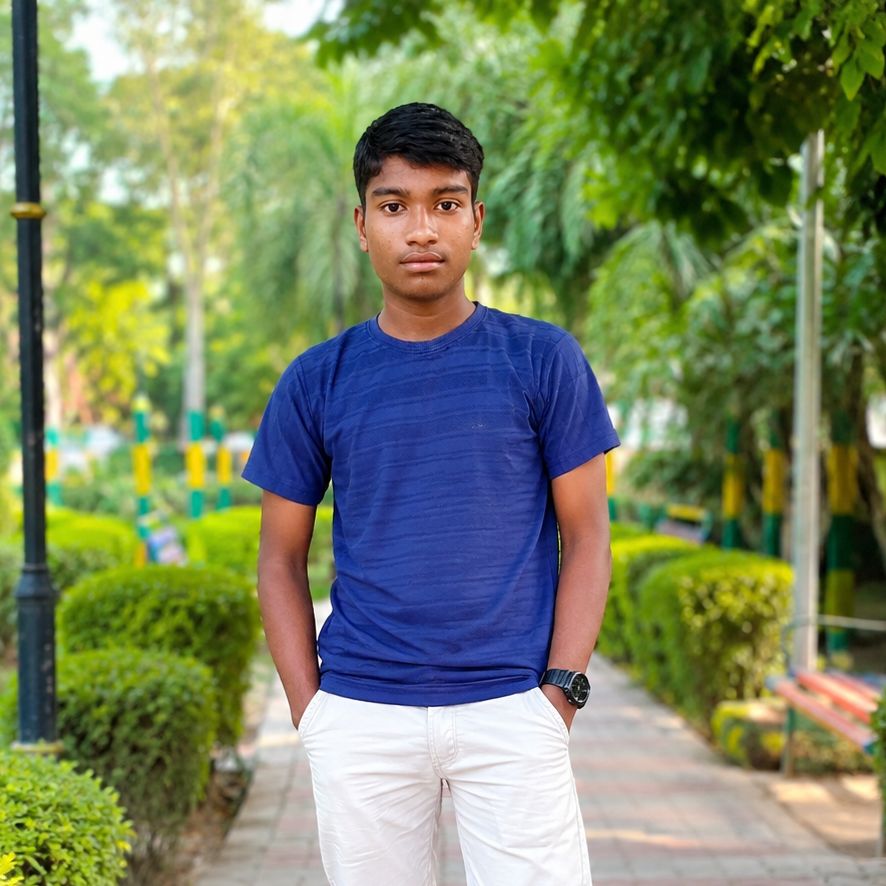 mr veylan singer on Bideo