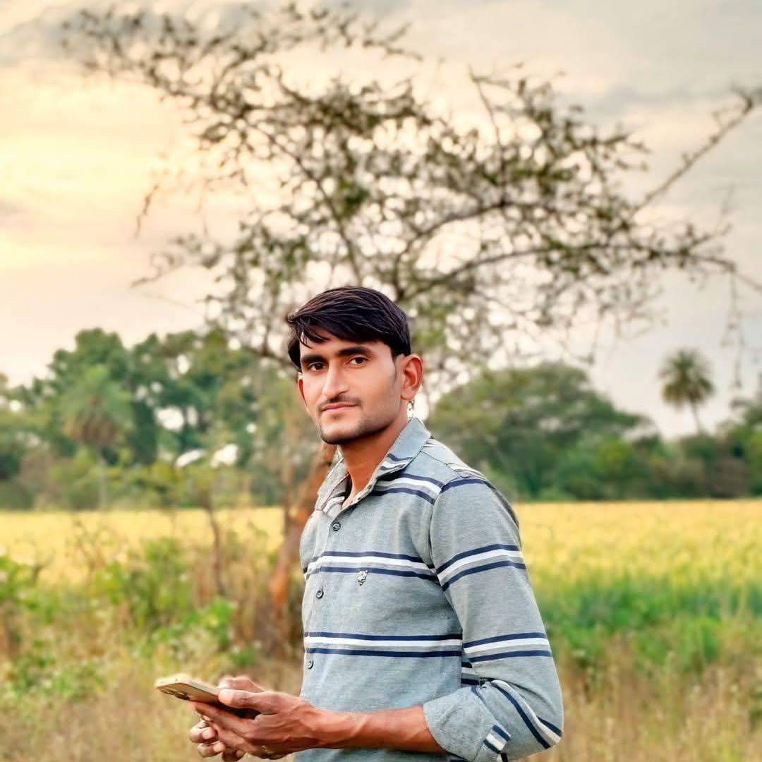 Mr Bhagat kushwah on Bideo