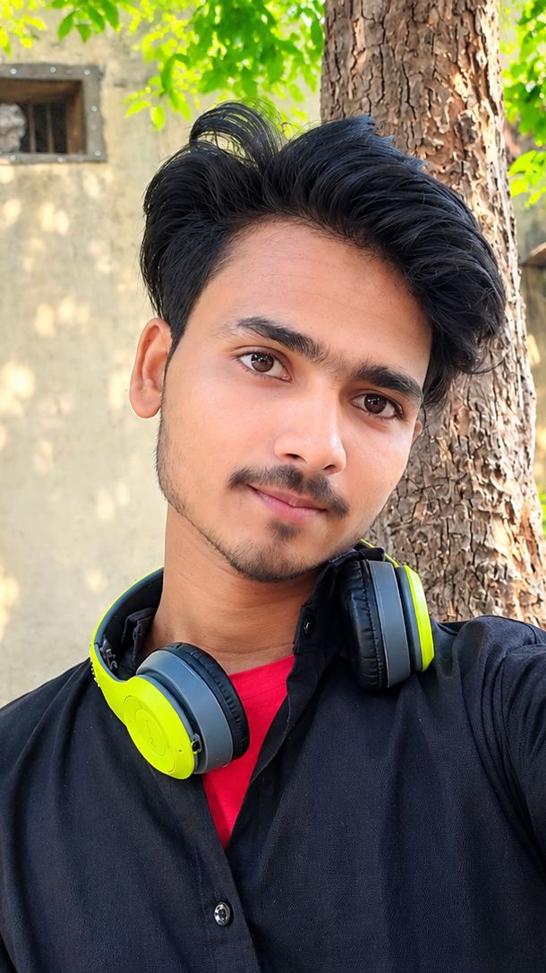 💔 दिल को छू जाने वाली शायरी | दर्द भरी शायरी