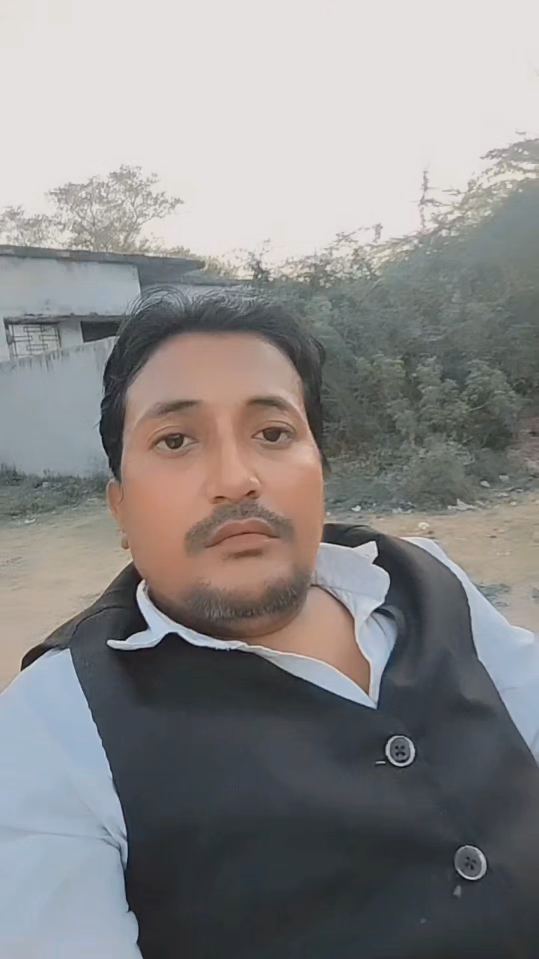 Agar jara thake ho to suno khushi aap thoda gam bharo
