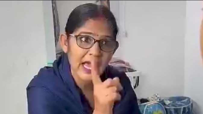 Guddu beta Dhyan se sunna