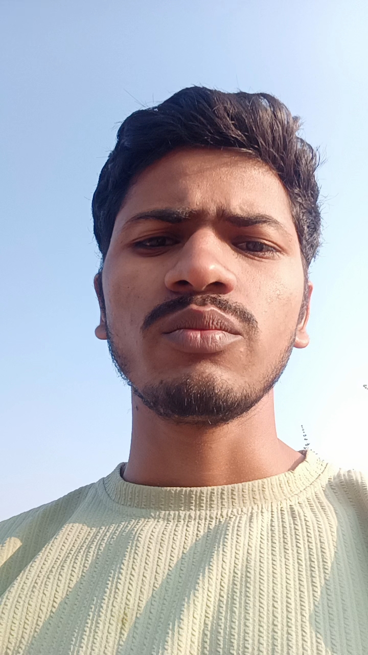 घुस से आधारकार्ड बनेगा 🥺🙏...
