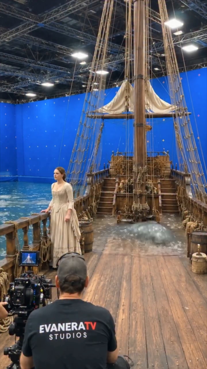 Behind the scenes filming sea monster movie