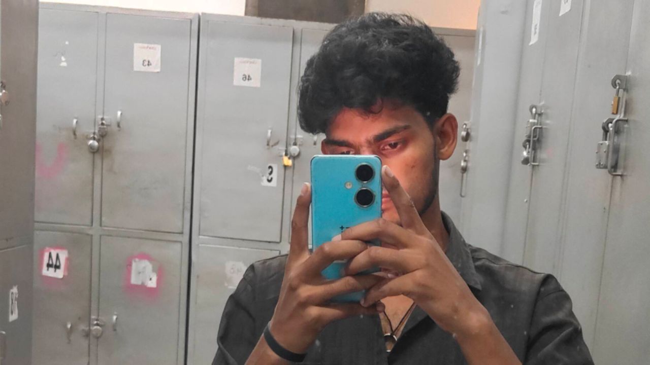 Agar aap bolo ko ise video banbani hn to mujhe comment Karo maii aap ko video bana kr dedonga