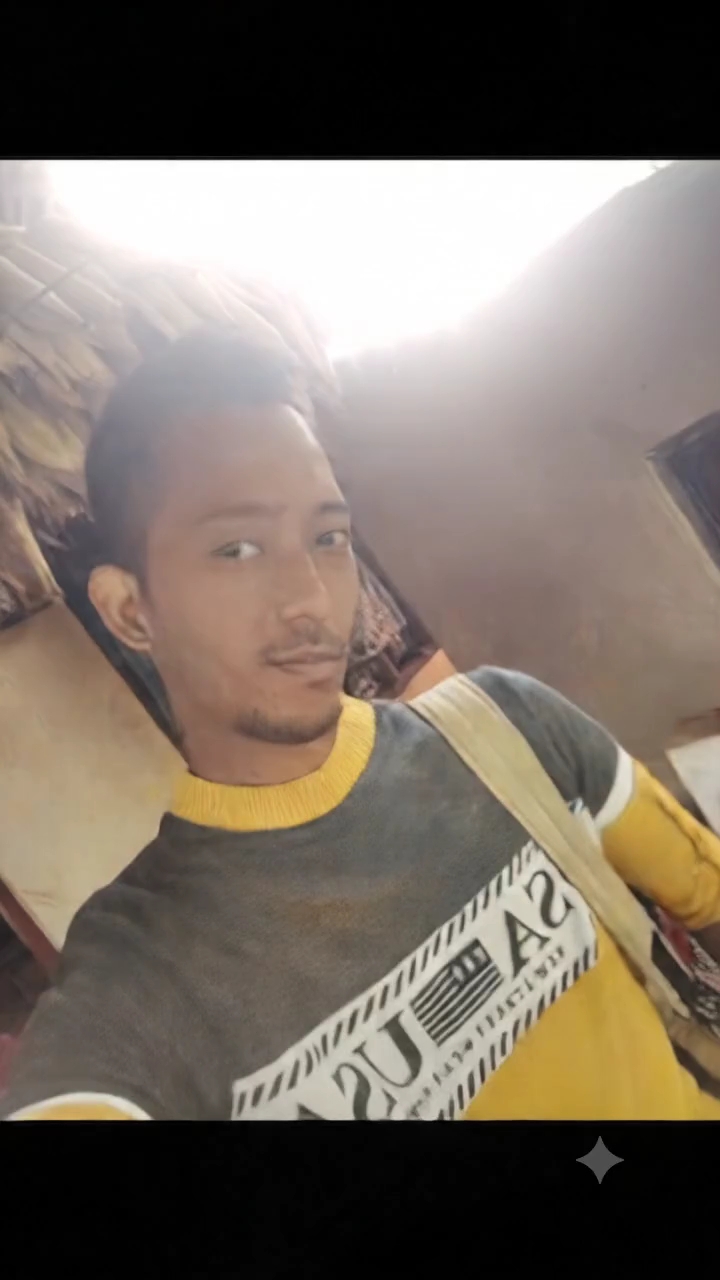 😱 आसमान से गिरा विशाल समोसा! 🥟 अंदर निकला समोसों का महल 👑🤯 #Shorts