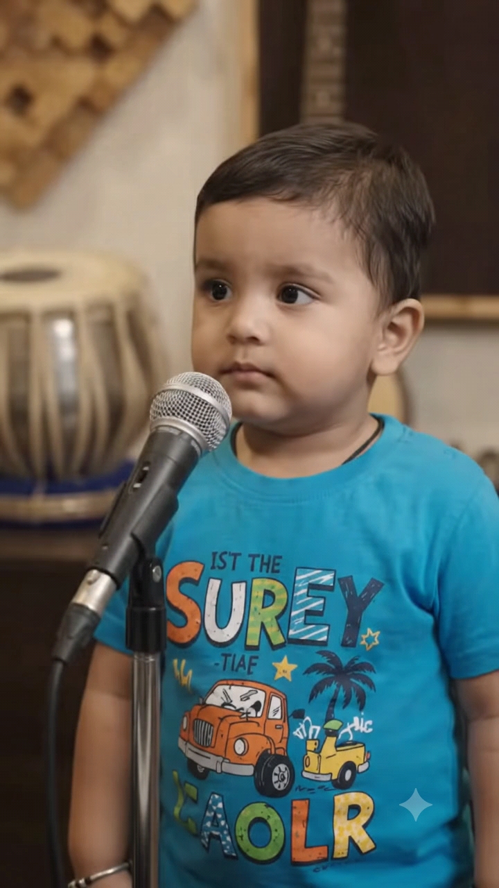 🎤👶 Baby's Funny Singing! 😂🎶 #Shorts#viralshorts# trendingshorts