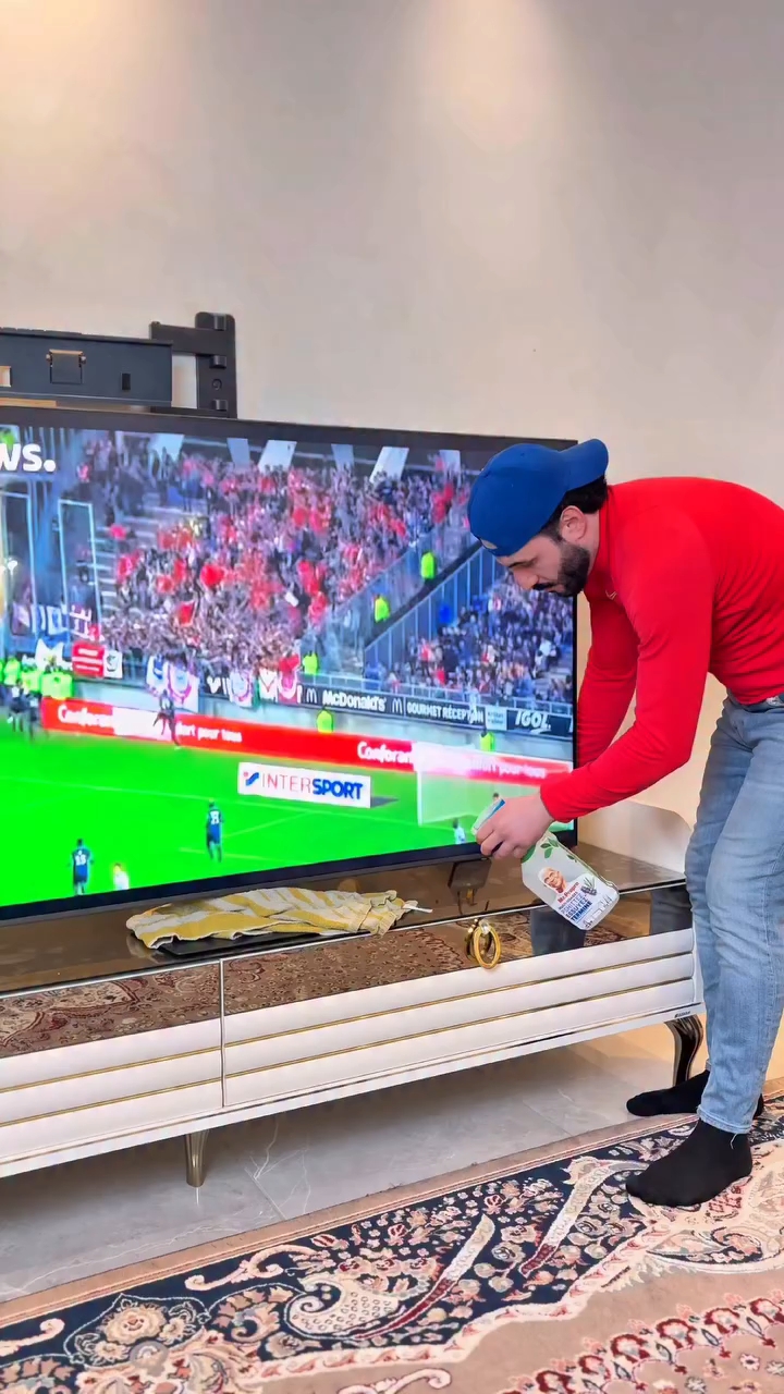 TV screen prank serious Ho Gaya