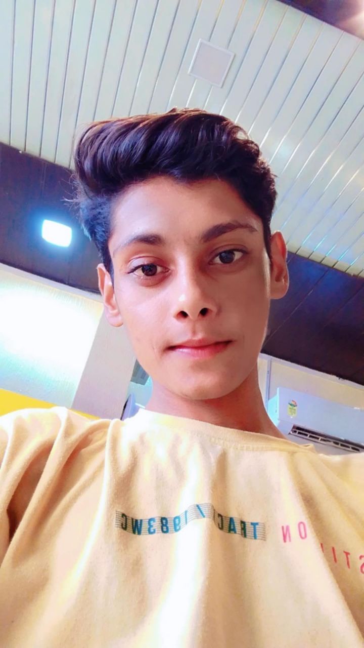 Post by abhishek9528 on Bideo