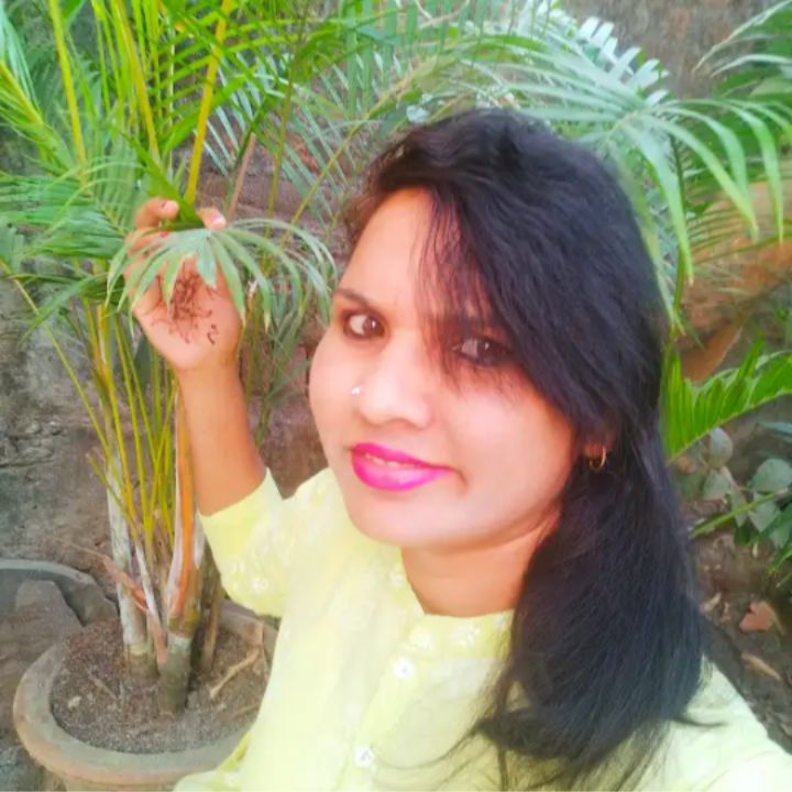 Sonika bhojpal on Bideo