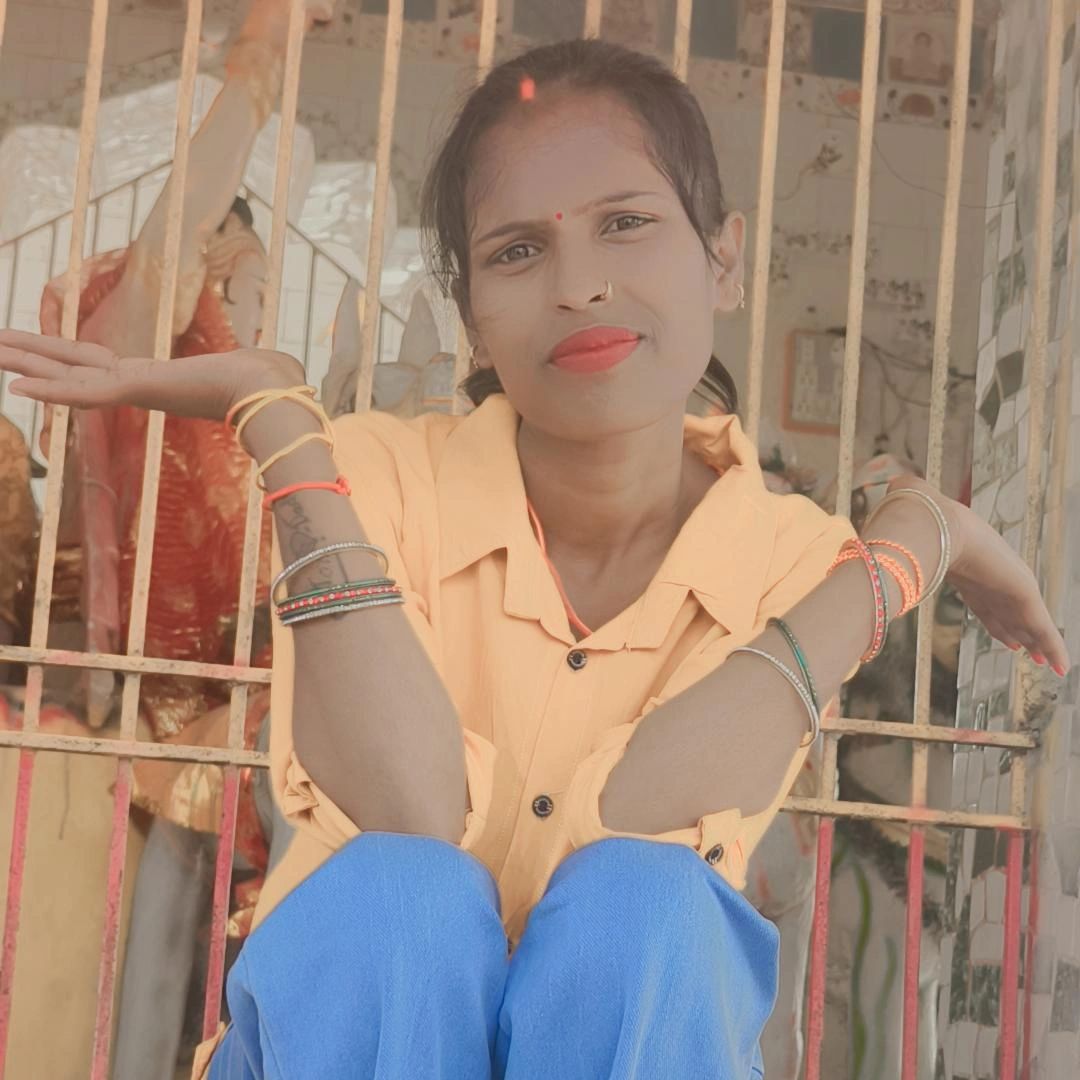 Kartik Singh chauhan on Bideo