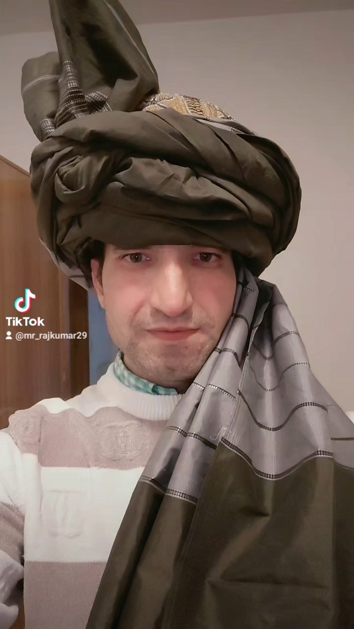 The Pathan style. @pathan. #Afridi
