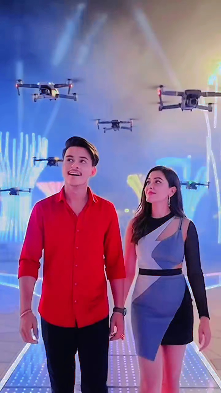 चारों तरफ ड्रोन कैमरे और हजारों लोग 😱🔥 | Amazing AI Video | Cinematic Drone Show