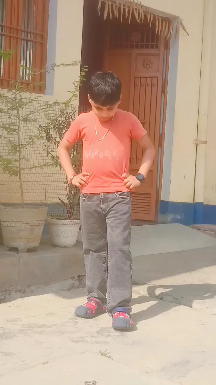 Milo Na Tum Toh Hum Ghabraye..🕺😀