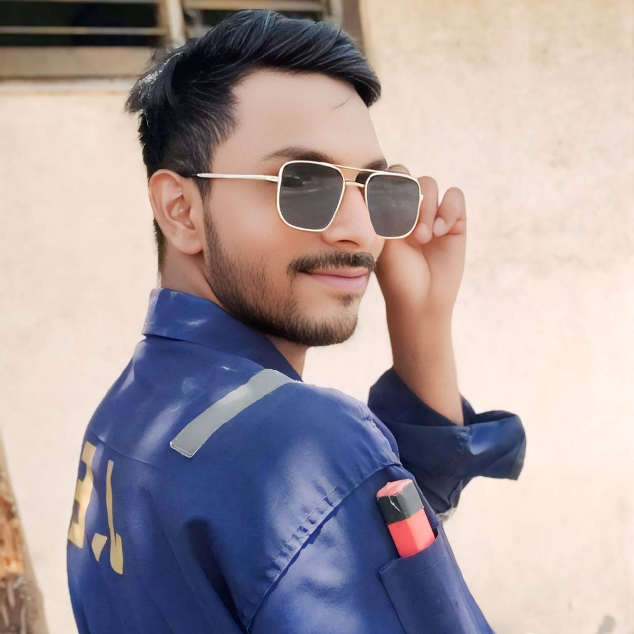 Rupesh Gupta on Bideo