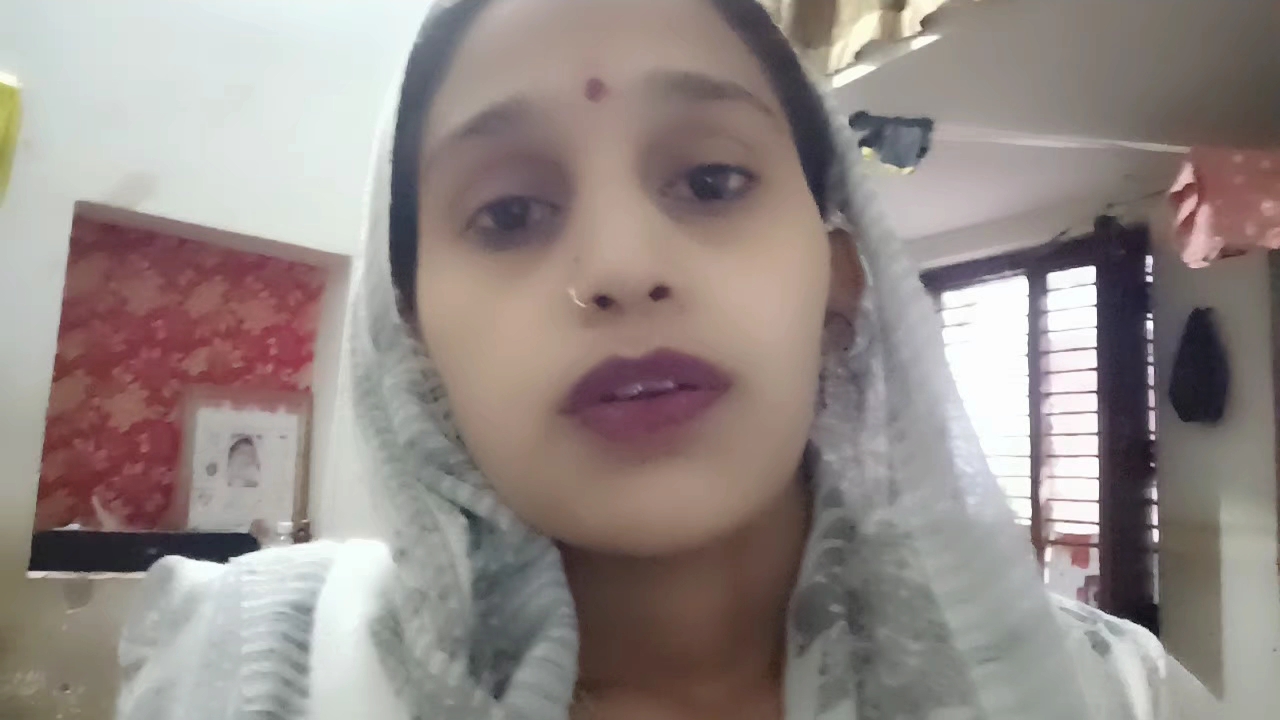 Aaj ham log Prasad chadhane Gaye Mandir mein Jay Mata Di comment mein Jay Mata Di jaruri lekar