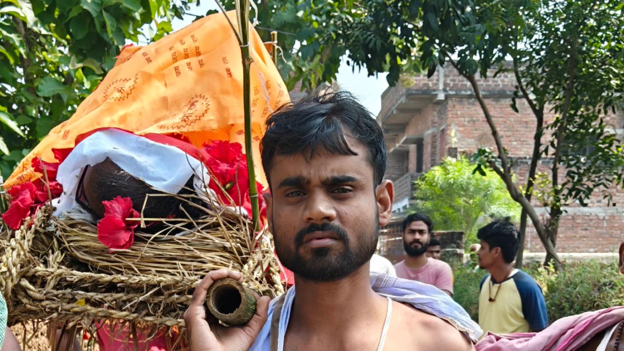 😭😨मेरे गांव का फेमस बेड पार्टी। ऐसा क्या हो गया कि हमें आना पड़ा 😢#viral #tranding#1st vlog