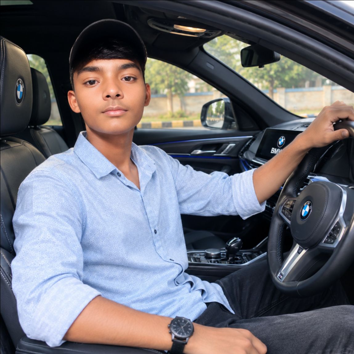 Pavan raja on Bideo