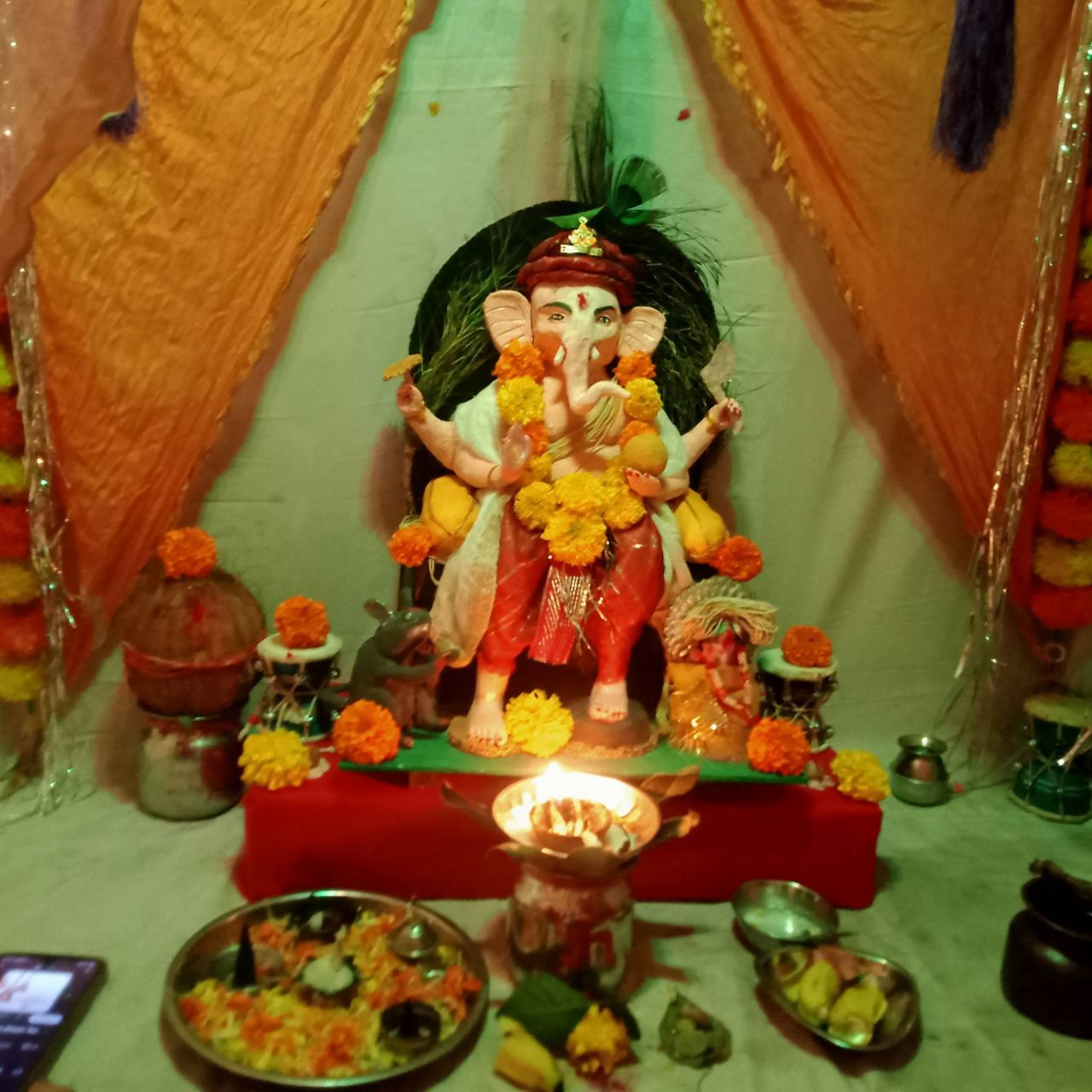 Bajrangbali  bhakt on Bideo