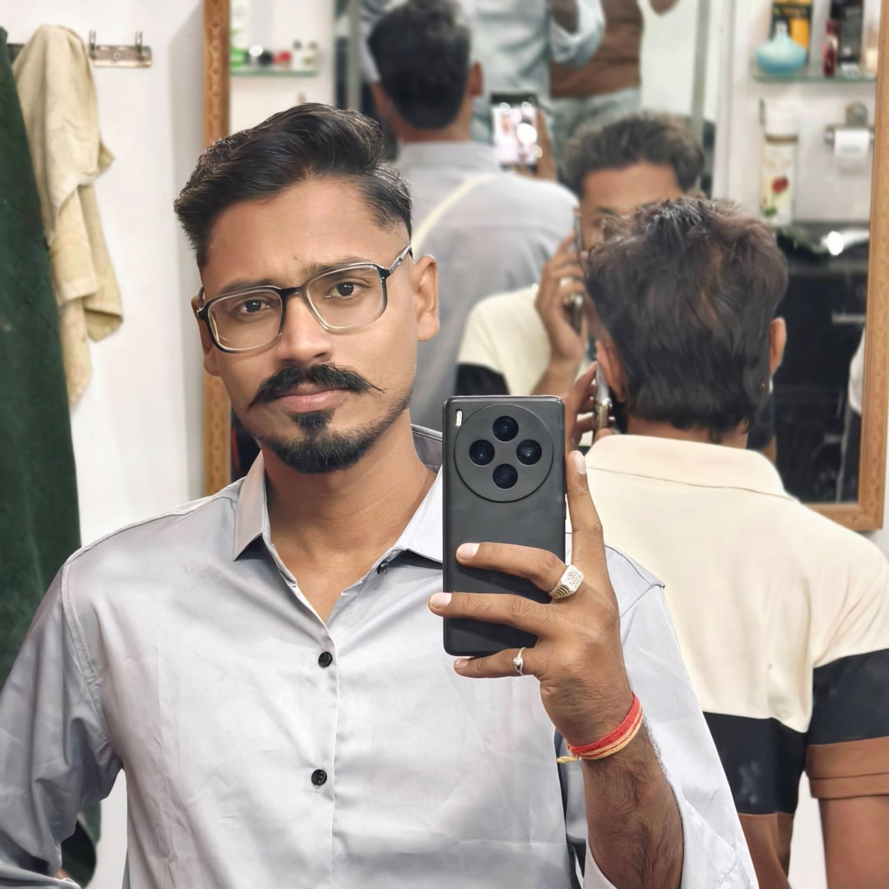 ANKIT VLOGS on Bideo