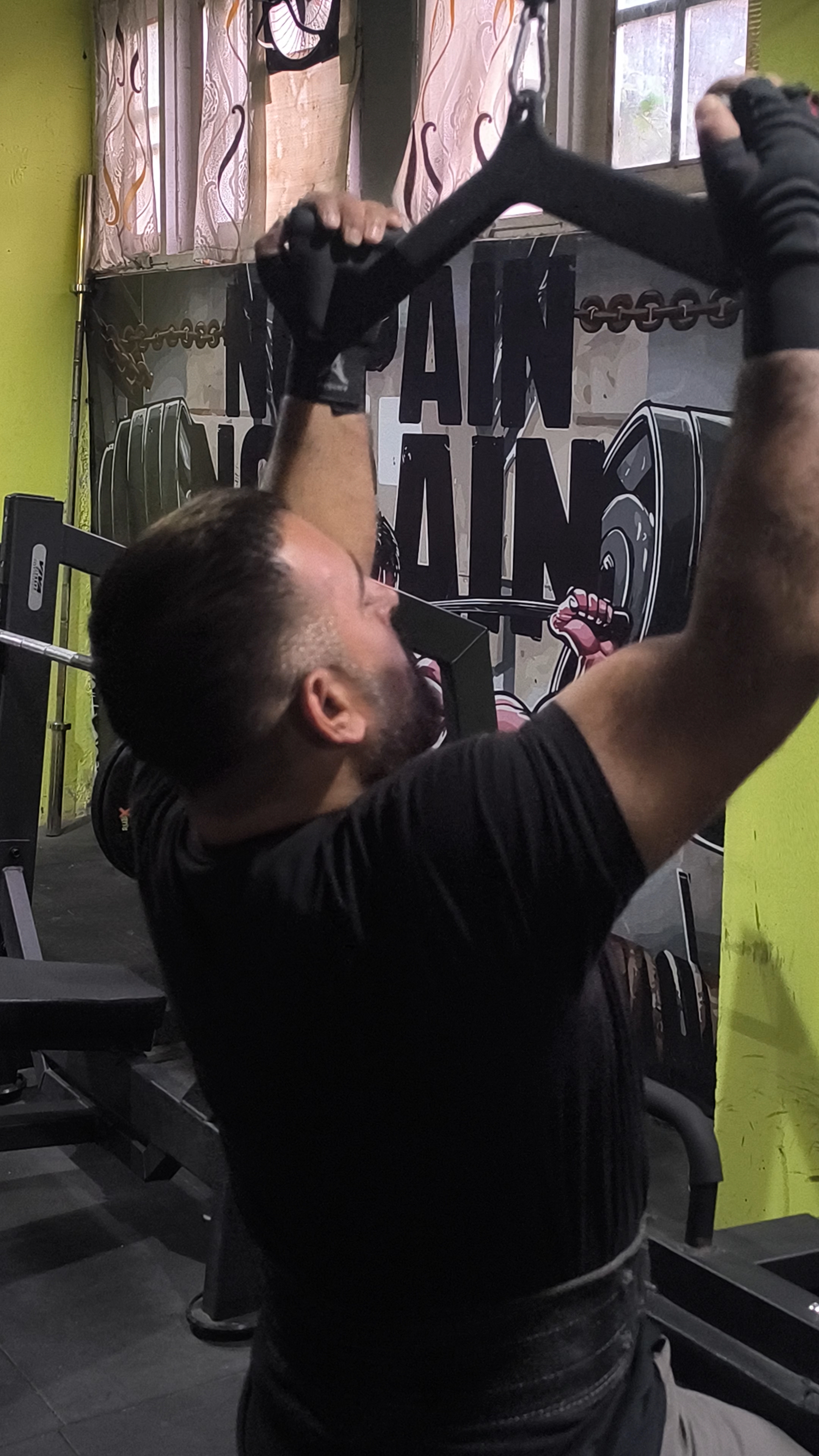 Back exercise for beginners
