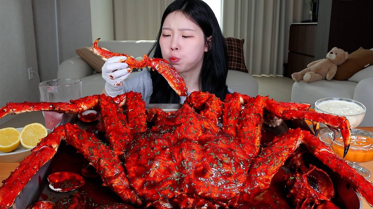 ASMR MUKBANG | Spicy King Crab Seafood Boil! King Crab, Abalone, Shrimp, Sea Snails