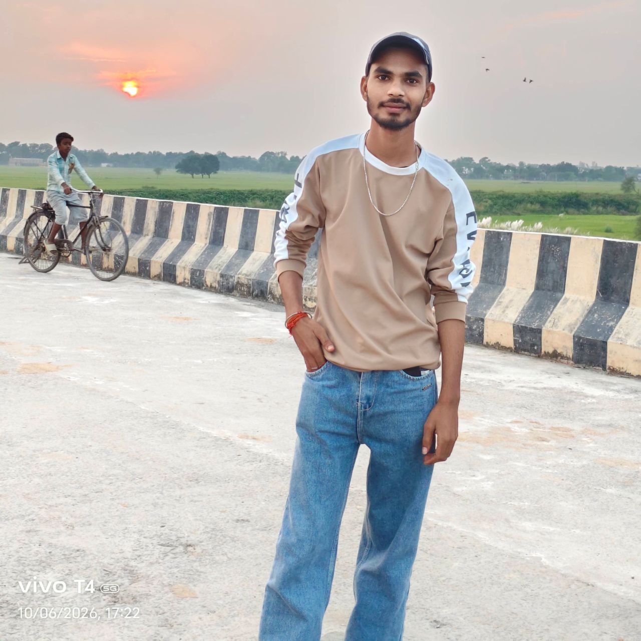 Harish_03 on Bideo