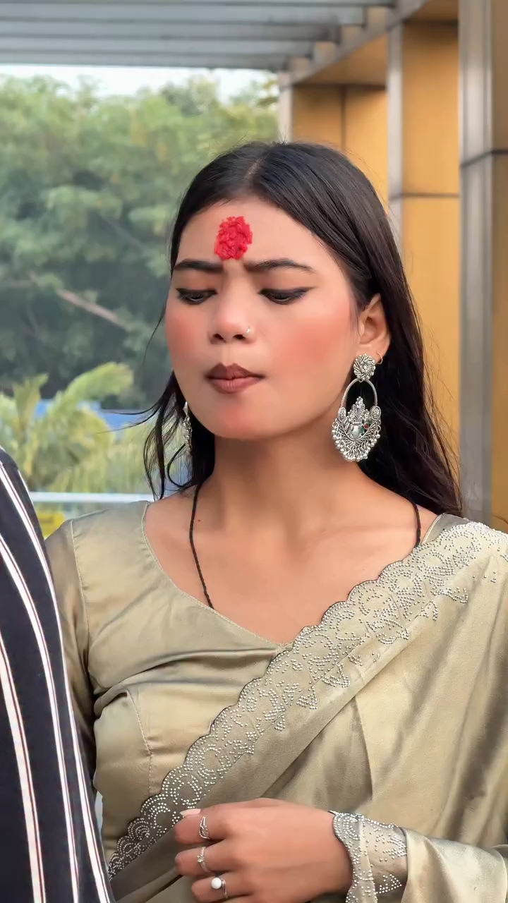 MAA ke liye video Banakar hai l