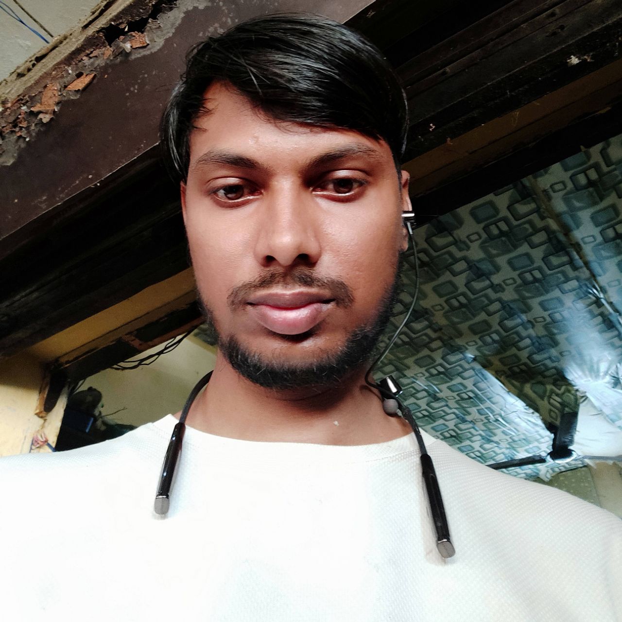 Alimiyan on Bideo