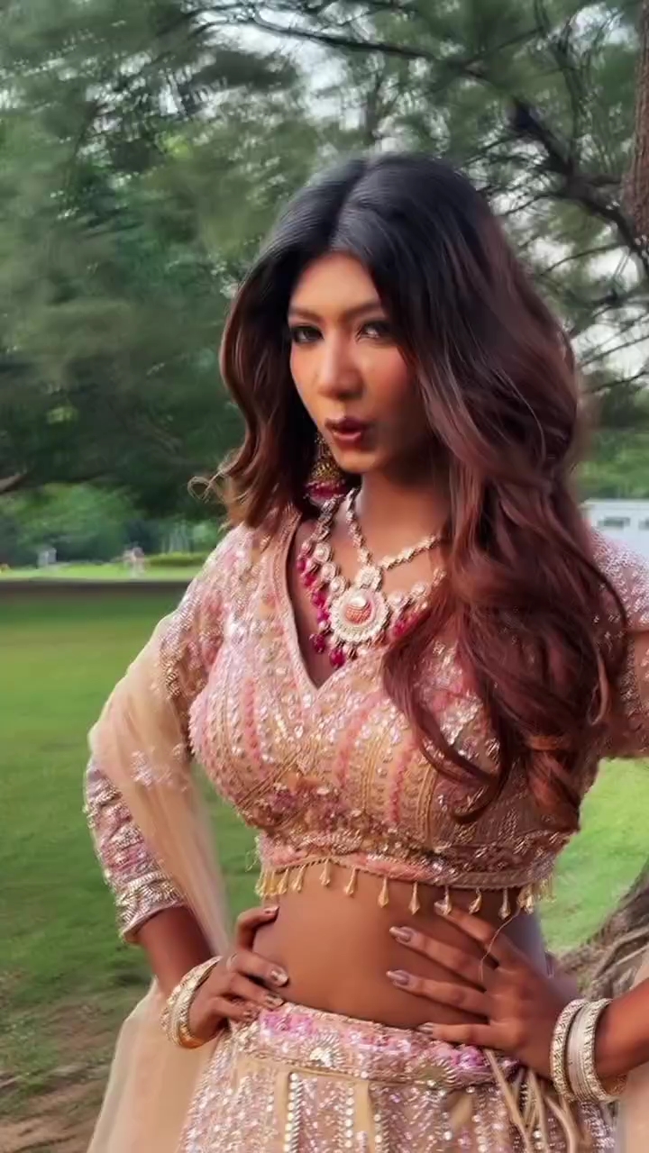 Mummy Ne Ye Filter Dekh Liya 😂😂
#funny #shorts #DesiComedy #FunnyShorts #Comedy

funny shorts, des