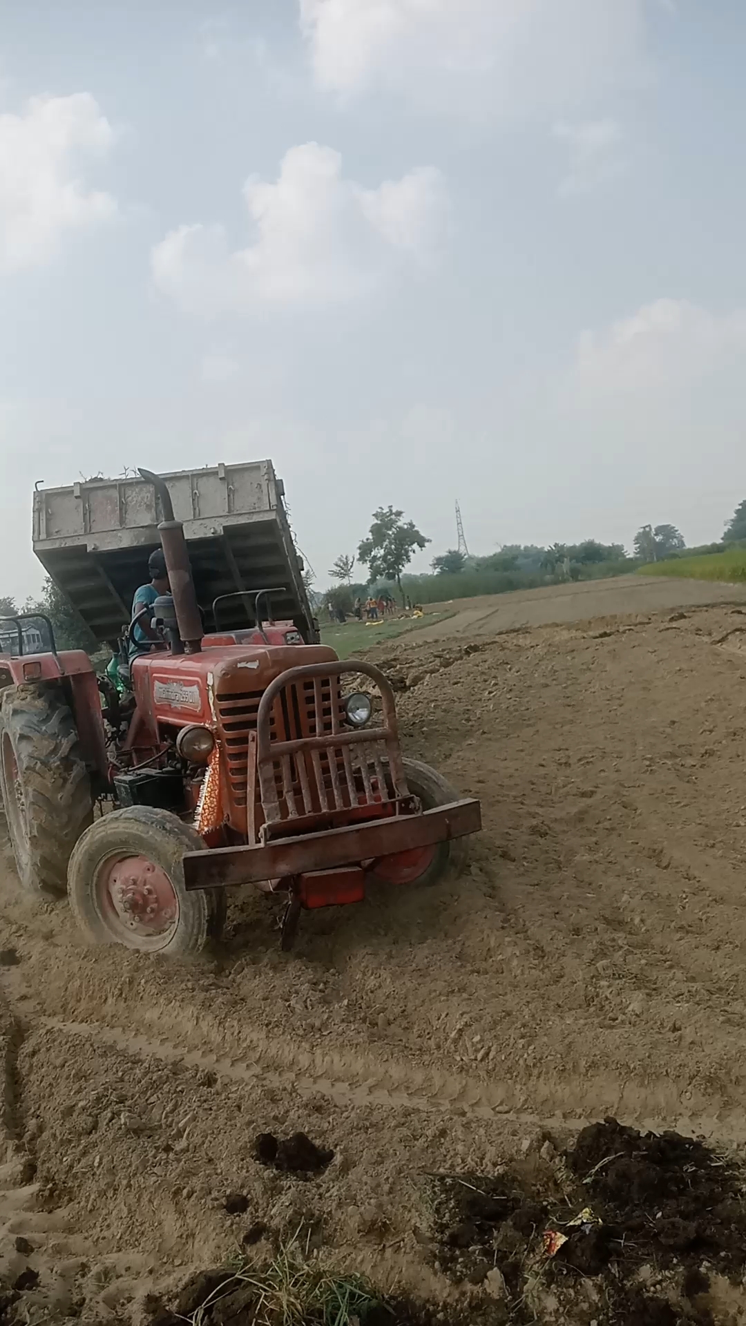 किसान का दर्द वही समझेगा जो खेत में उतरेगा 💚 #किसान #खेतीबाड़ी #VillageLife