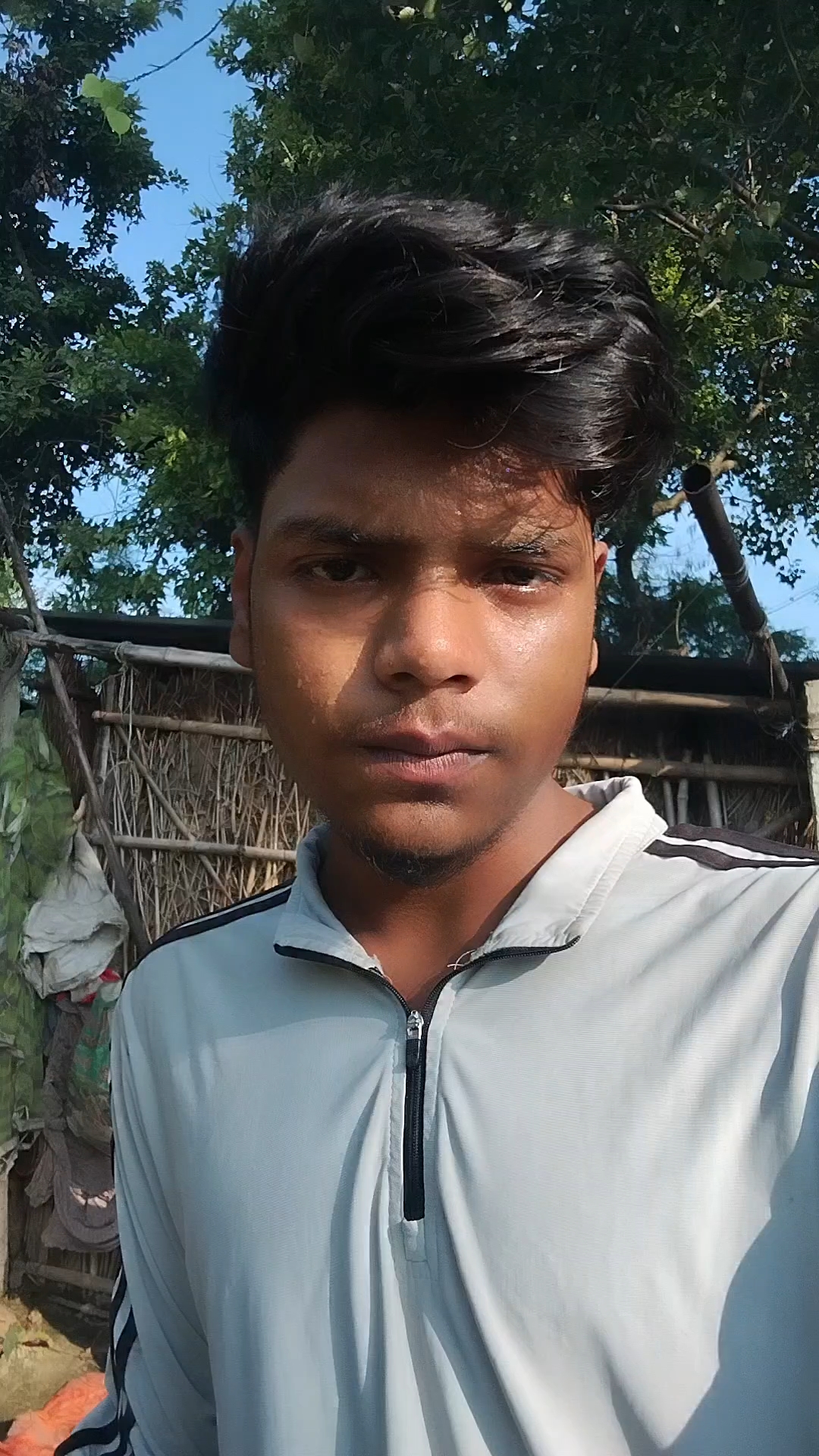 सुबह की शांति और कल-कल बहती गंगा 🌊🕊️ | Daily Mini Vlog